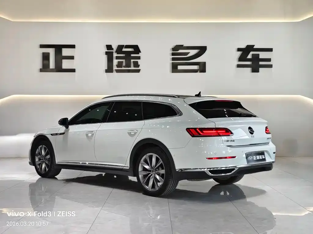 Volkswagen CC 2022 из CN, фото 7