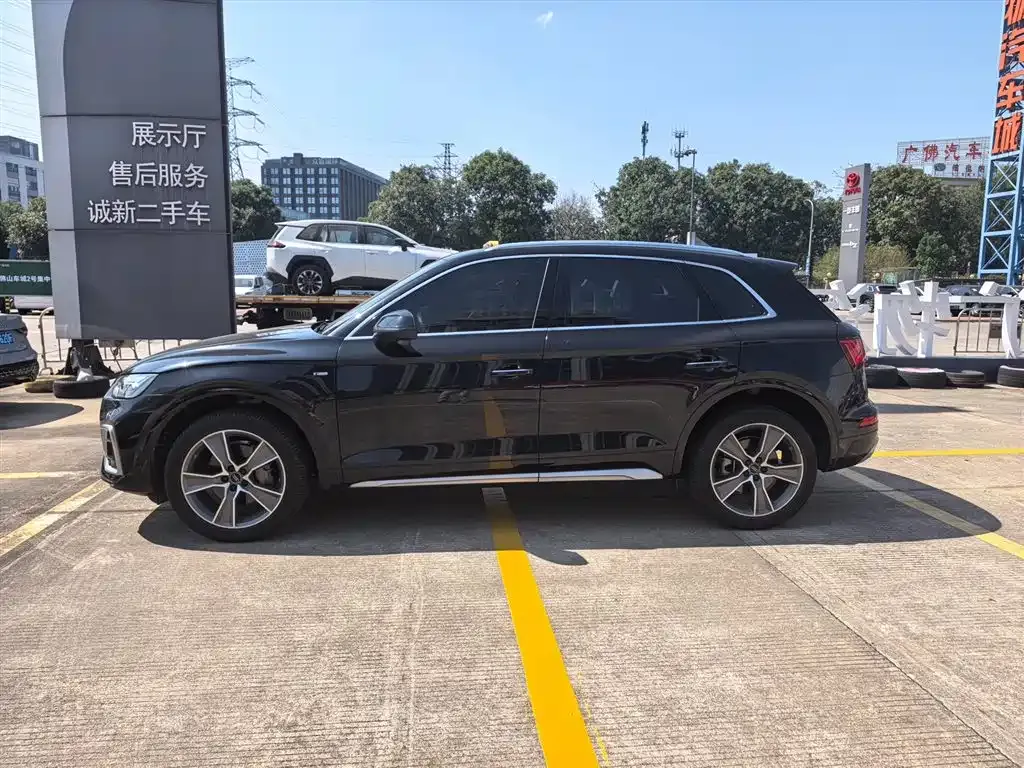 Audi Q5L 2023 из CN, фото 9