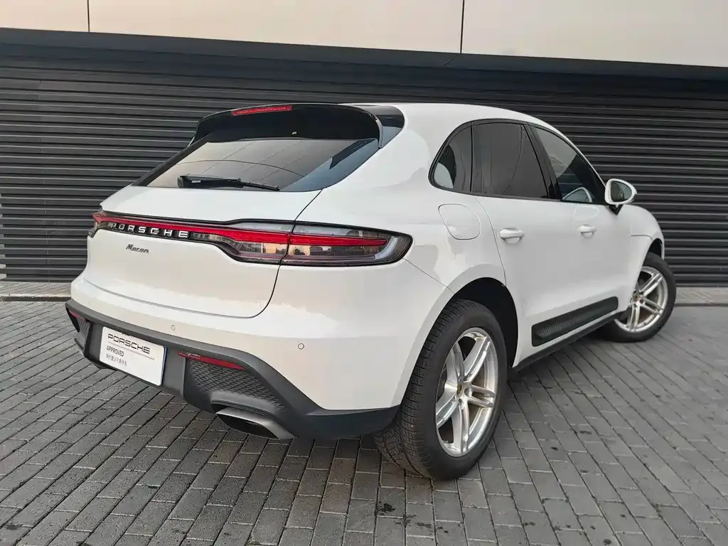Porsche Macan — фото 8