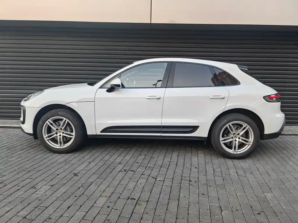 Porsche Macan — фото 6