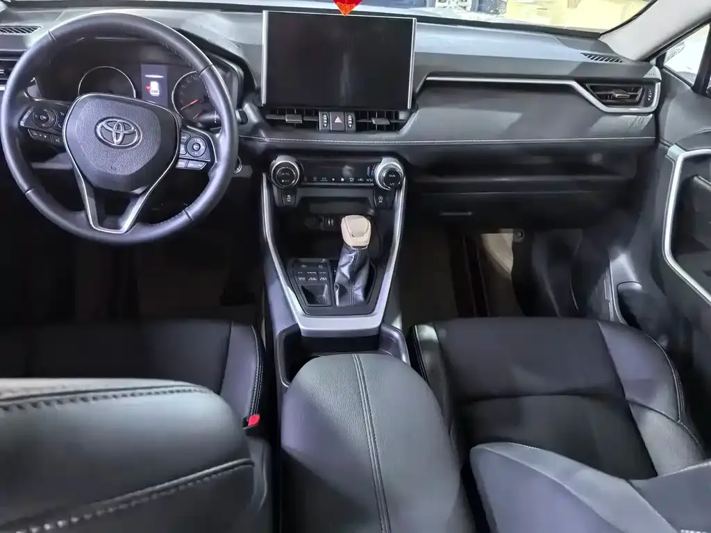 Toyota Wildlander 2021 из CN, фото 7