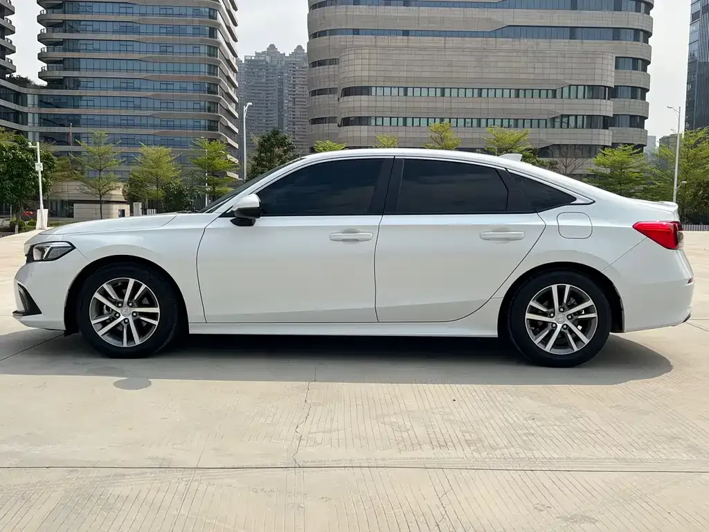 Honda Civic 2023 из CN, фото 7