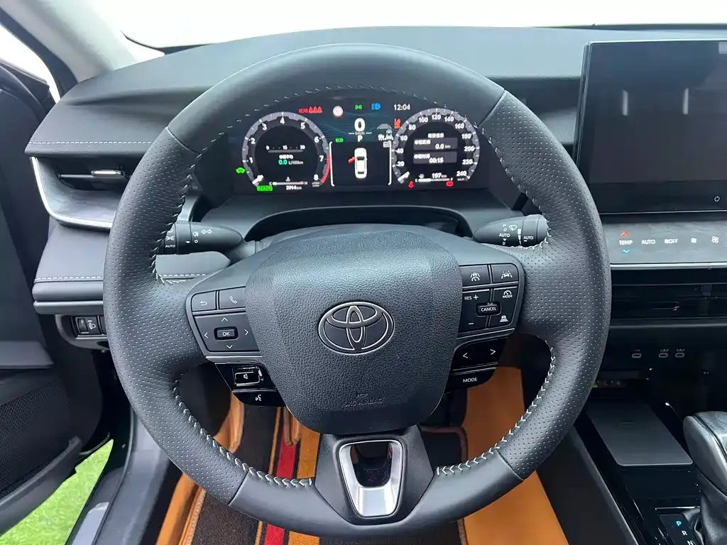 Toyota Camry 2025 из CN, фото 10