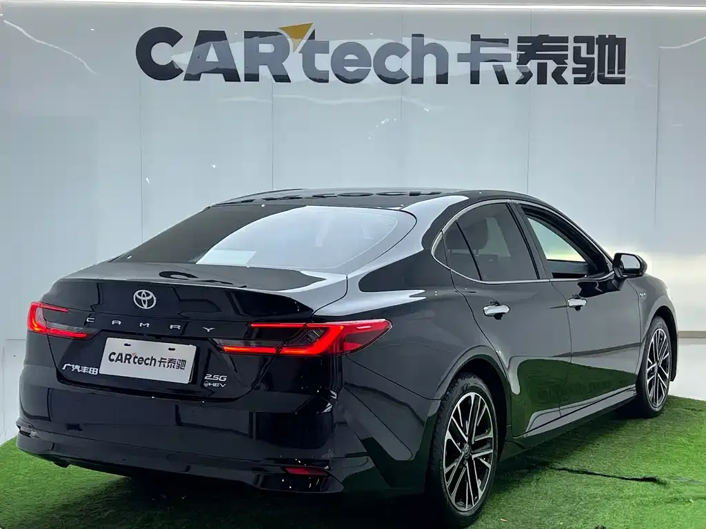 Toyota Camry 2025 из CN, фото 6