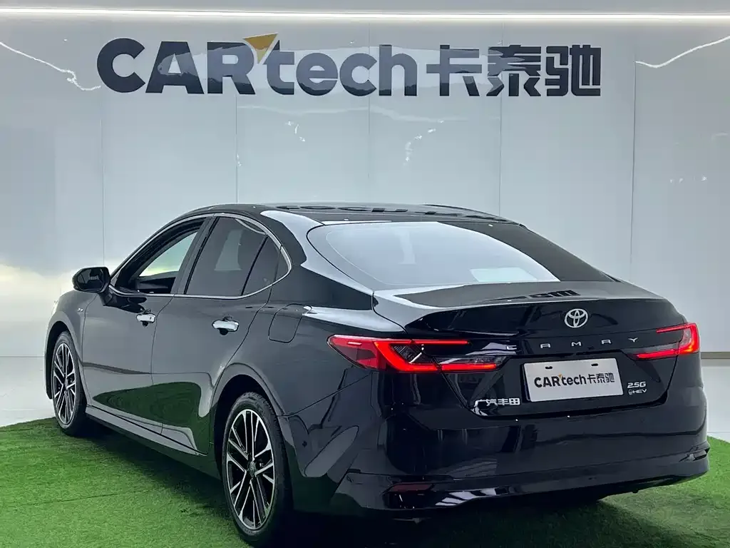 Toyota Camry 2025 из CN, фото 9