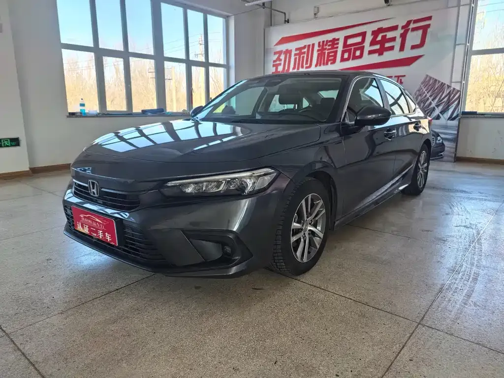 Honda Civic — фото 1