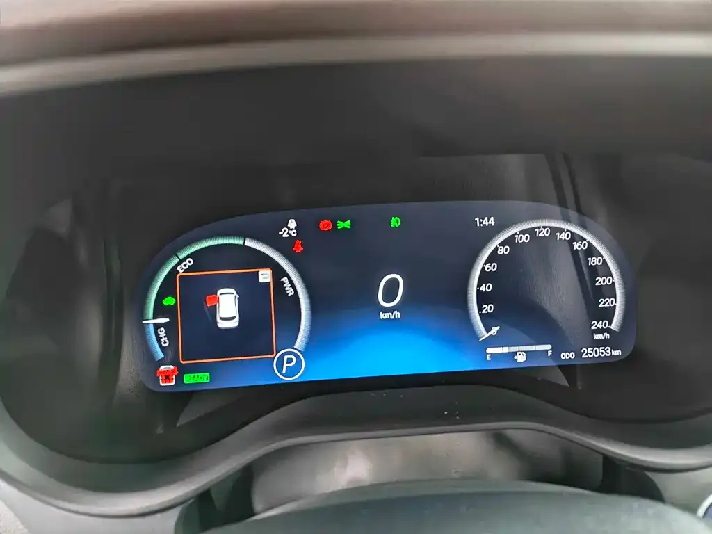 Toyota Granvia 2024 из CN, фото 2