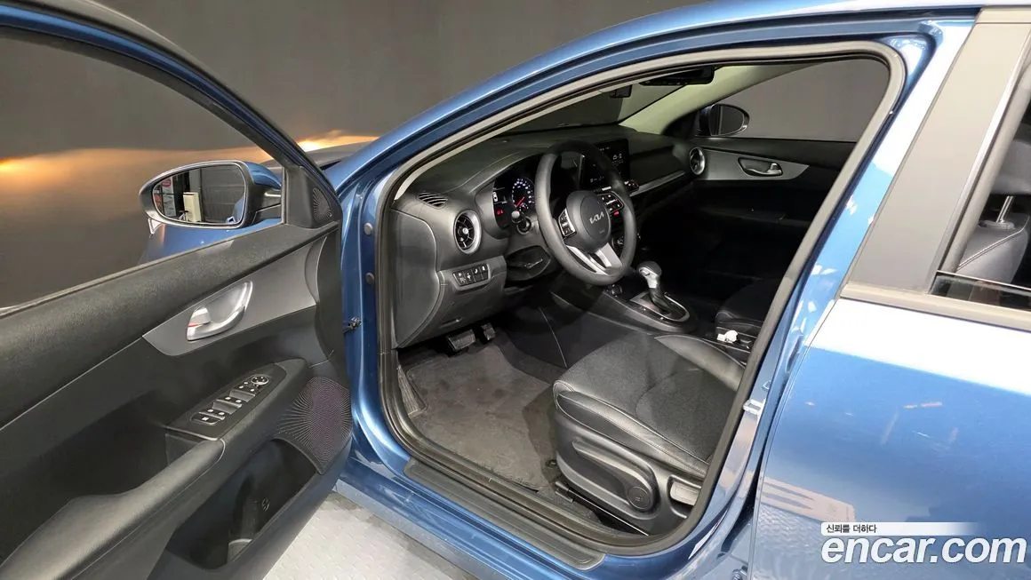 Kia K3 2023 из KR, фото 5