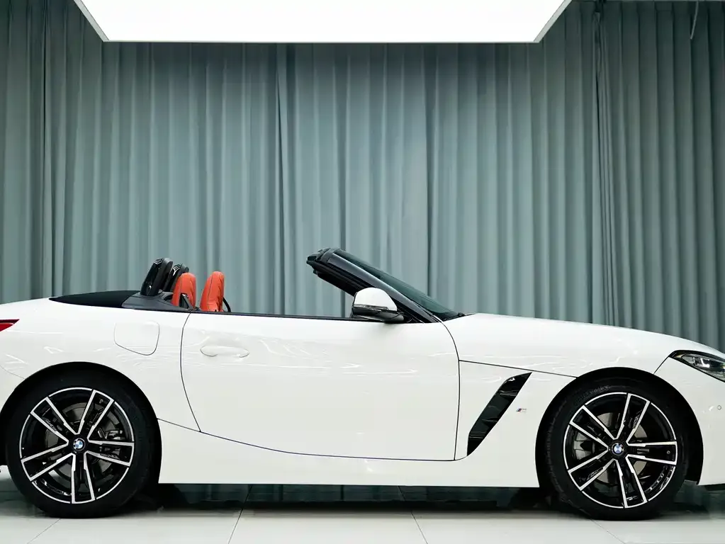 BMW Z4 2025 из CN, фото 5