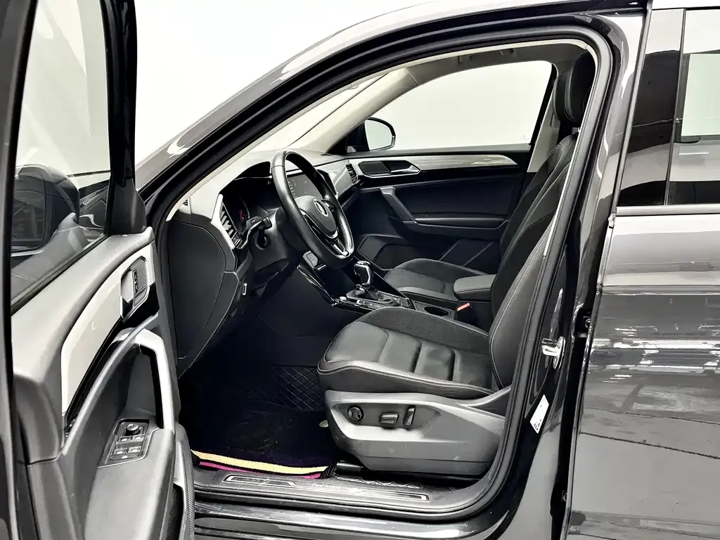 Volkswagen Tayron 2021 из CN, фото 10