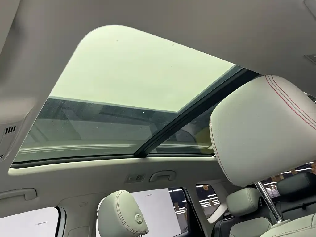Volkswagen Tharu 2023 из CN, фото 10