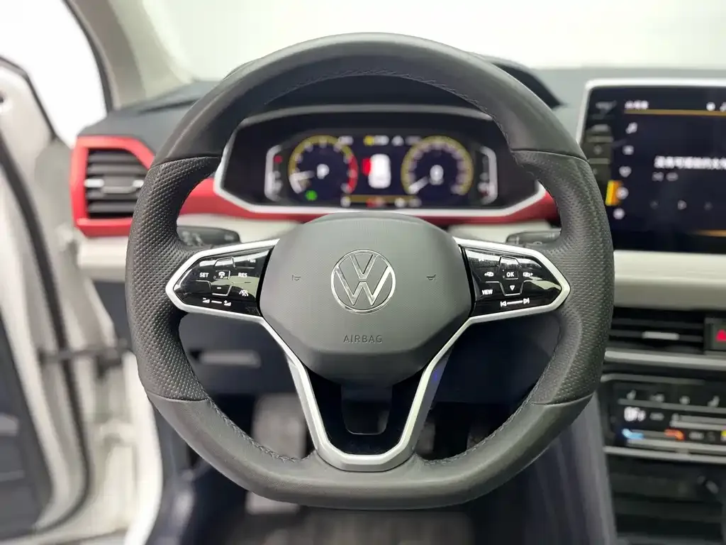 Volkswagen Tharu 2023 из CN, фото 5