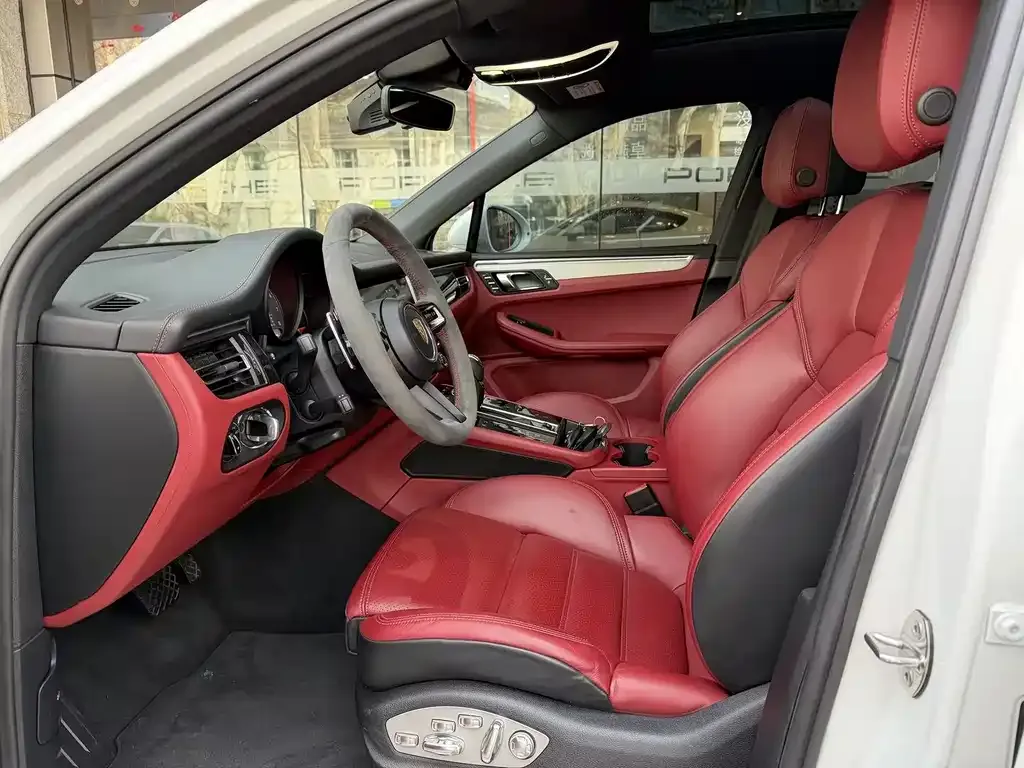 Porsche Macan 2023 из CN, фото 5