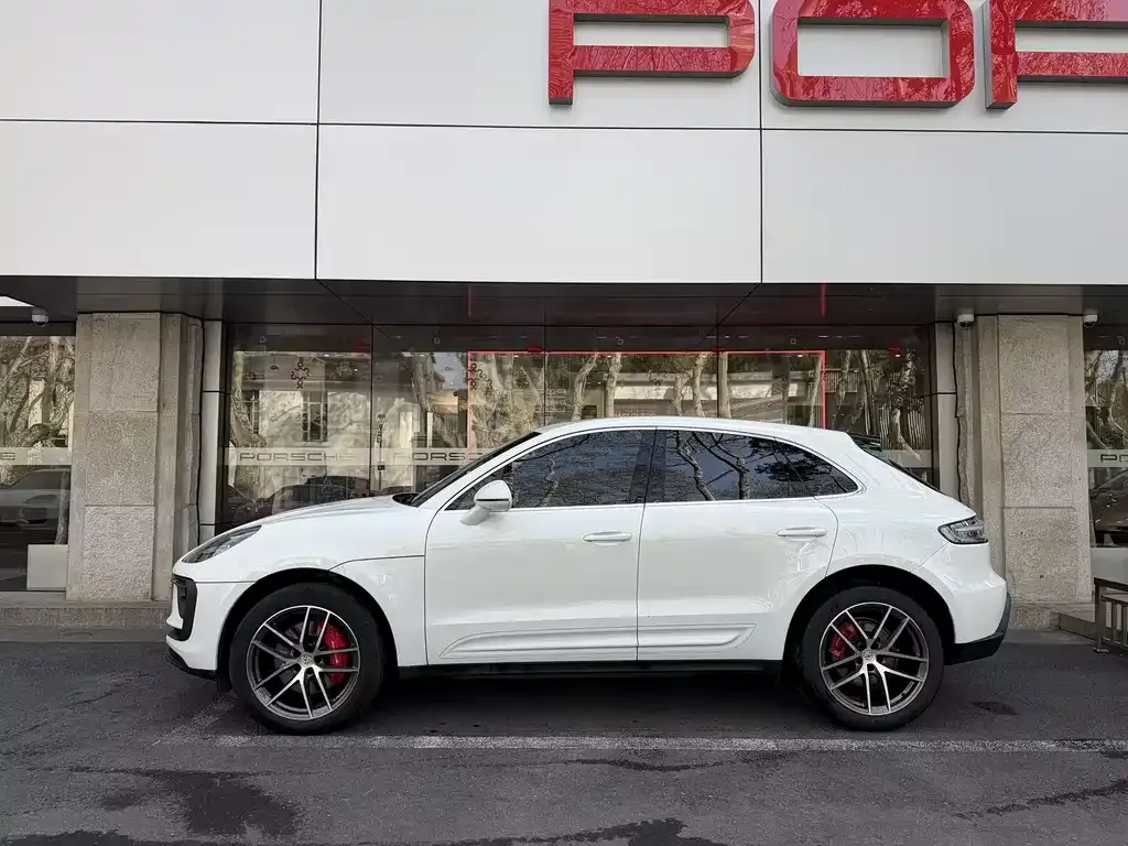 Porsche Macan 2023 из CN, фото 4