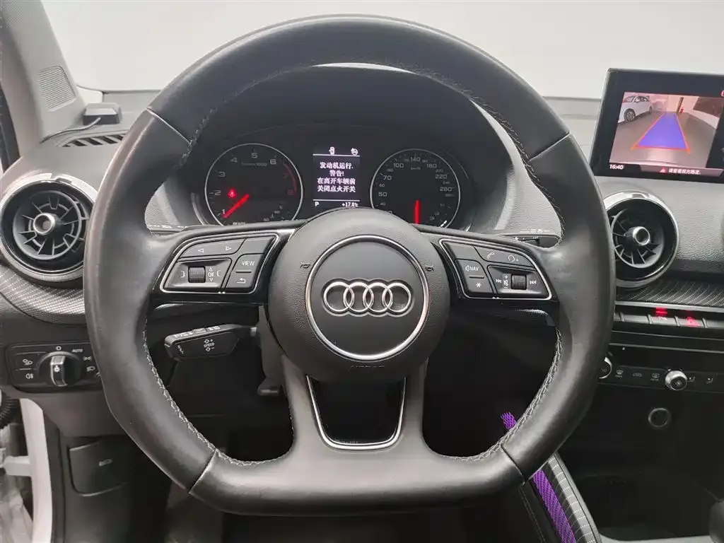 Audi Q2L 2024 из CN, фото 10