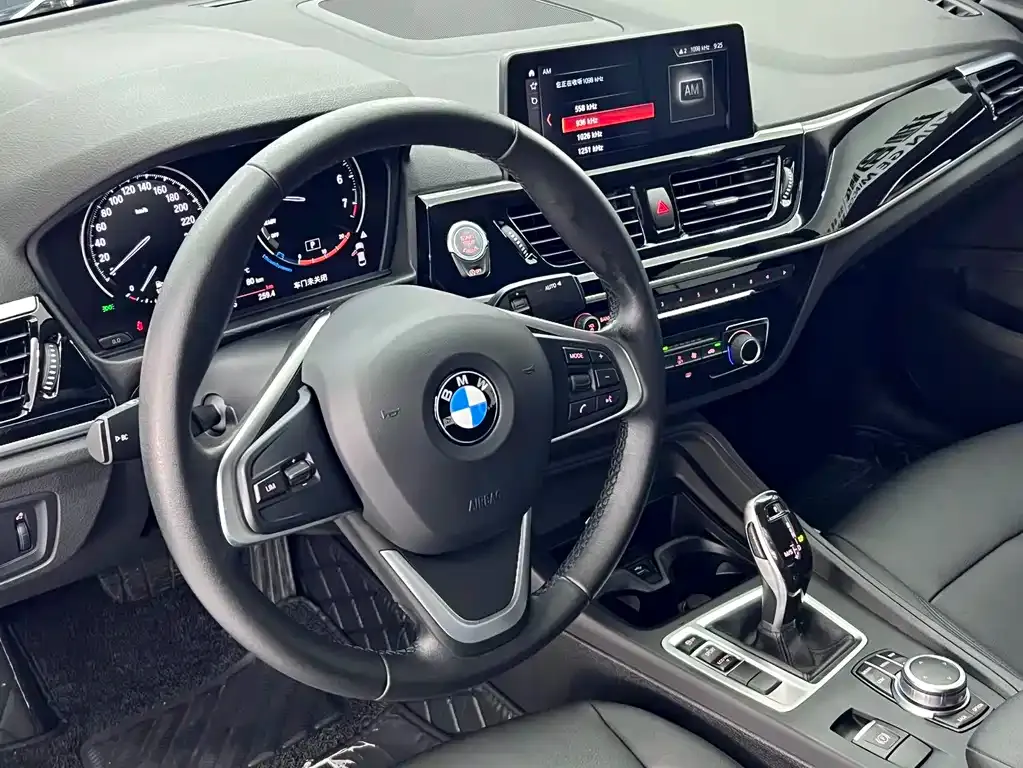 BMW 1 Series — фото 9