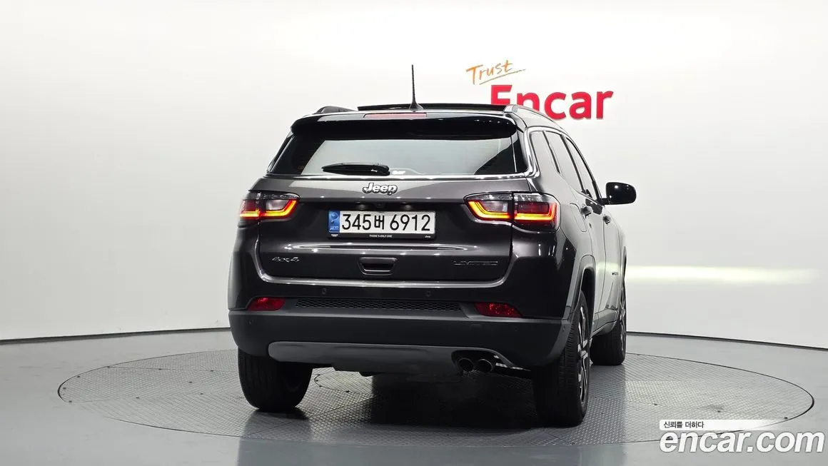 Jeep Compass 2022 из KR, фото 2