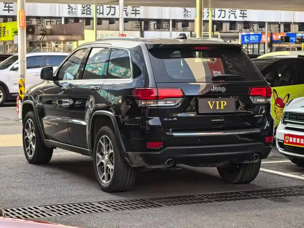 Jeep Grand Cherokee (Import) 2021 из CN, фото 5