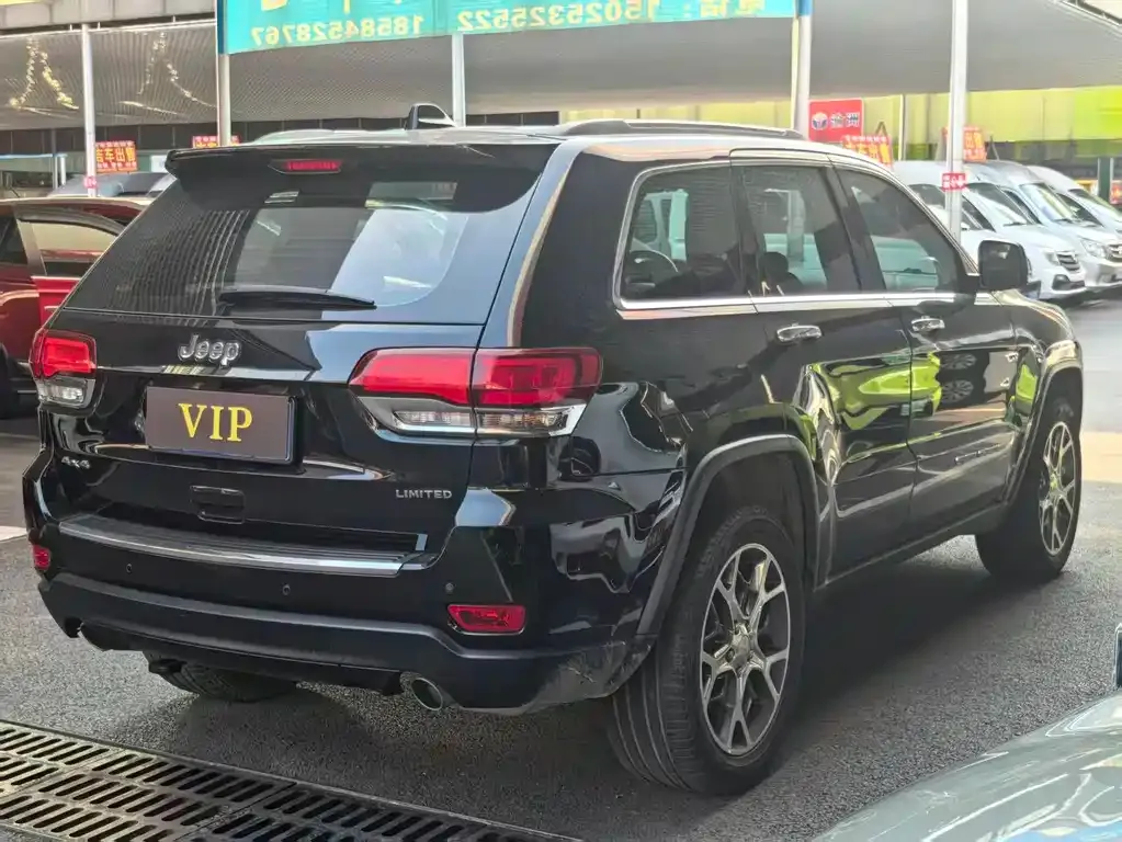 Jeep Grand Cherokee (Import) 2021 из CN, фото 8