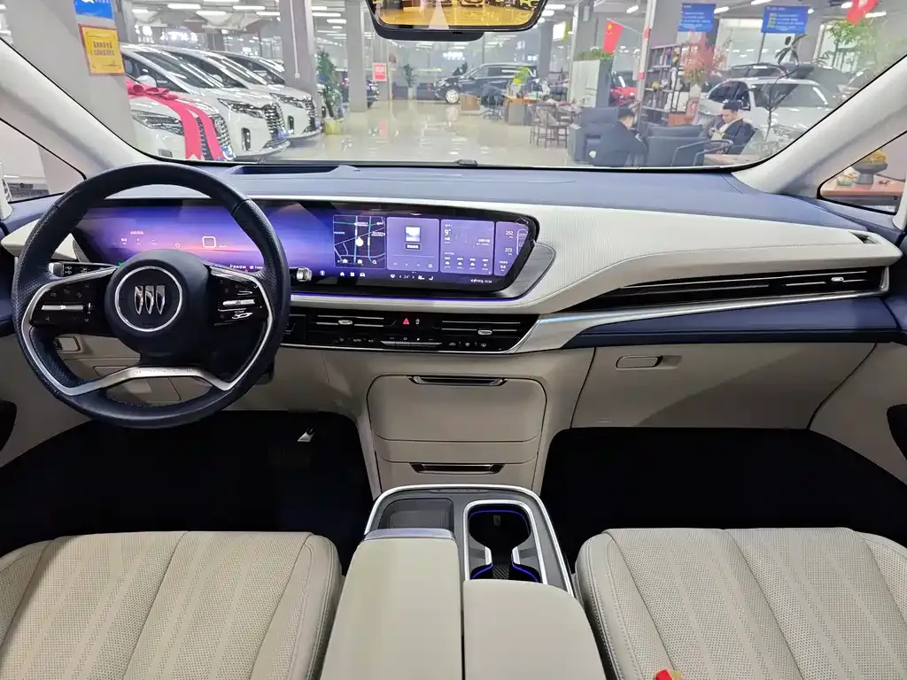 Buick Century 2023 из CN, фото 2