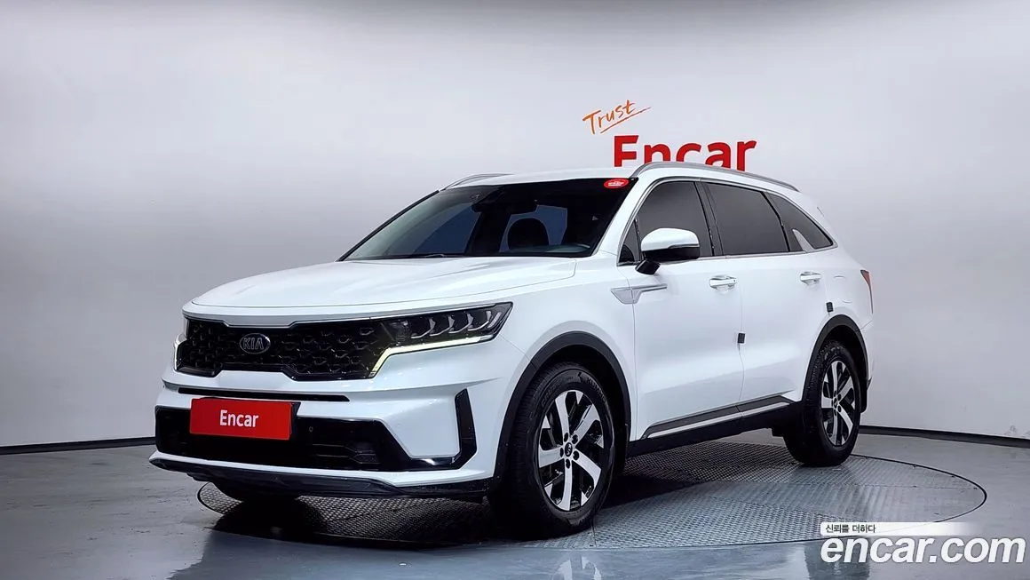 Kia Sorento — фото 1