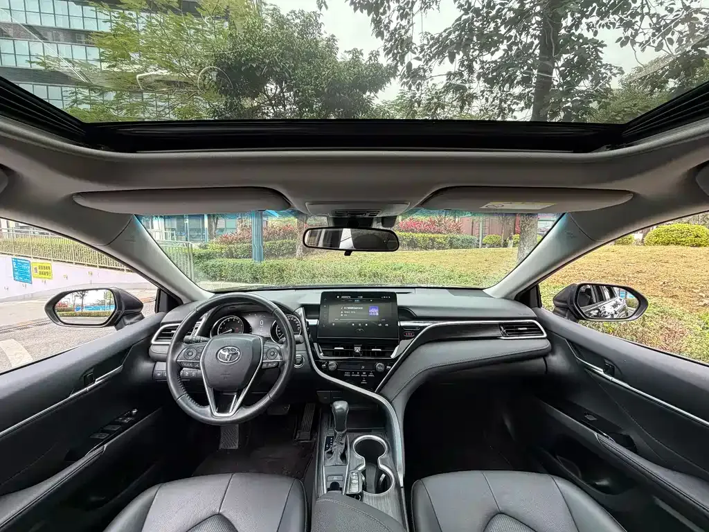 Toyota Camry 2022 из CN, фото 9