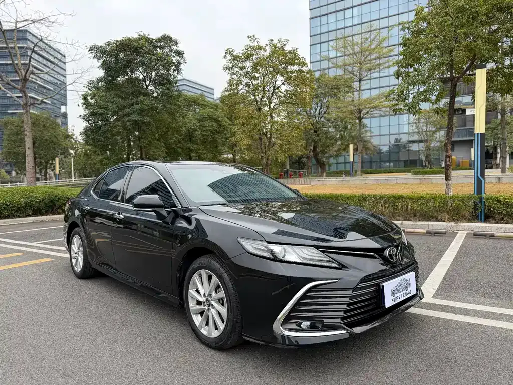 Toyota Camry 2022 из CN, фото 4
