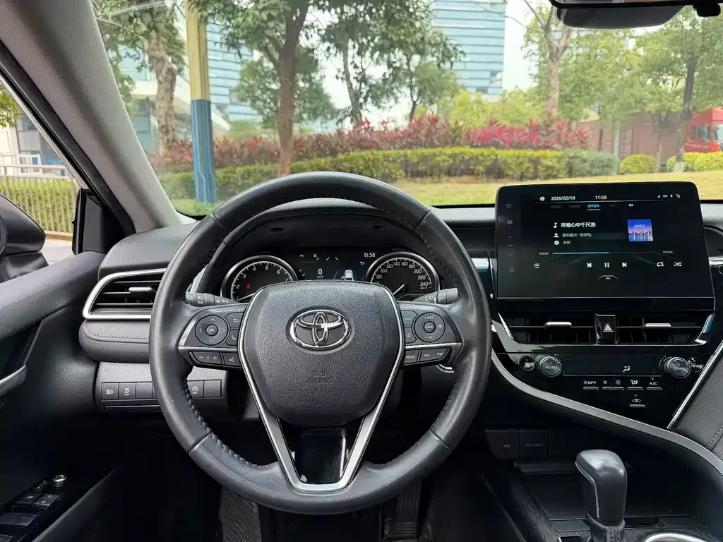 Toyota Camry 2022 из CN, фото 7