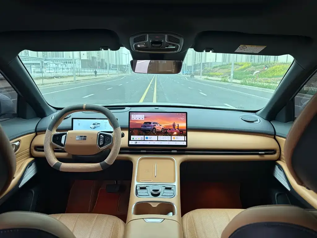 Changan UNI-Z New Energy 2024 из CN, фото 3