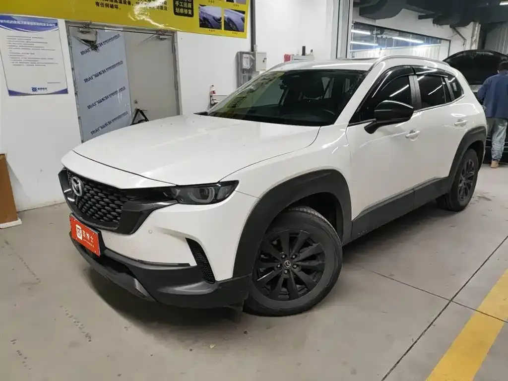 Mazda CX-50 2023 из CN, фото 1