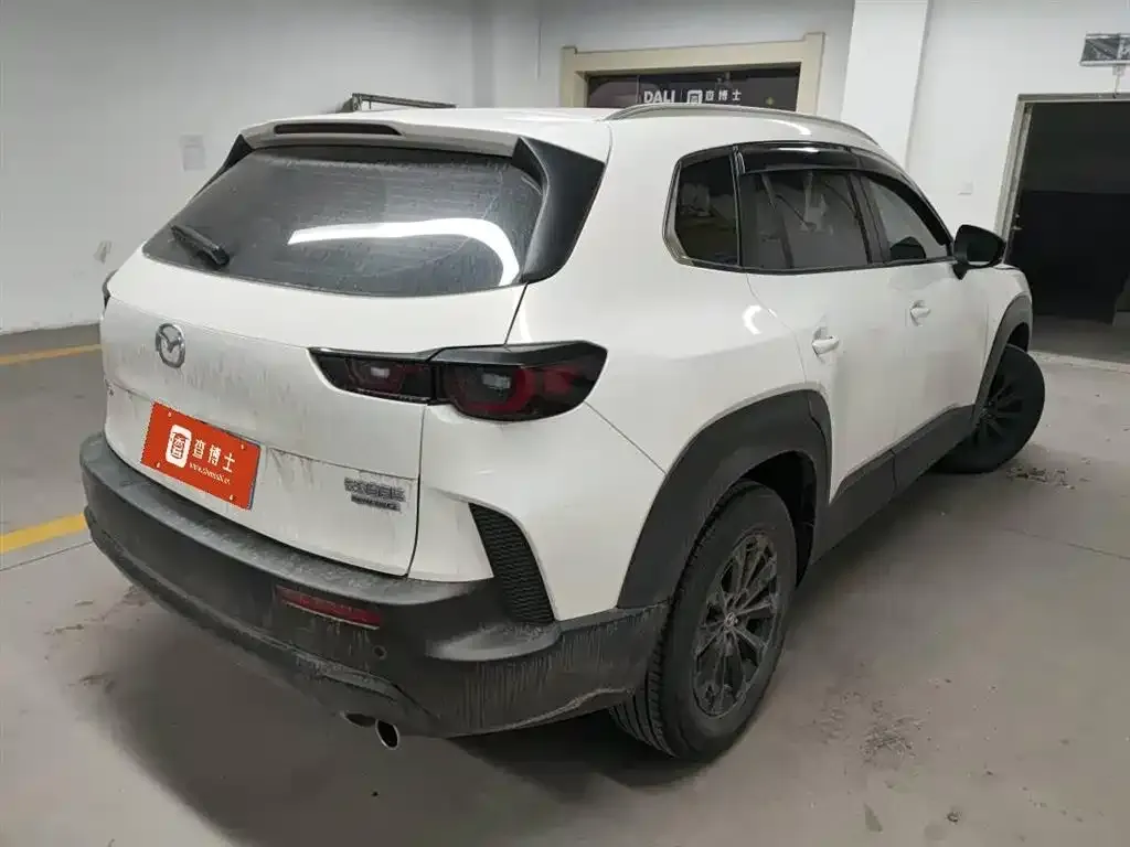 Mazda CX-50 2023 из CN, фото 3