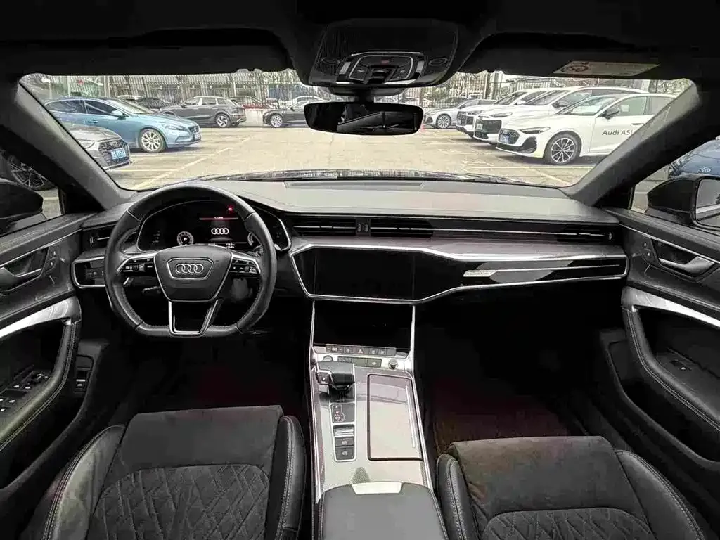Audi A6L 2021 из CN, фото 4