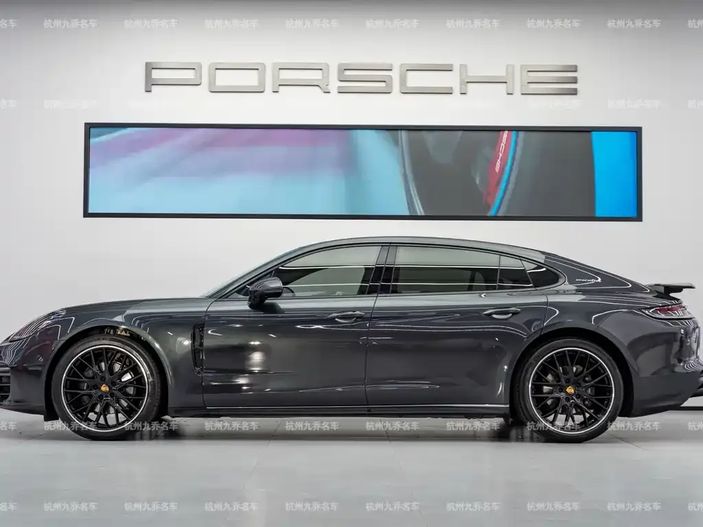 Porsche Panamera 2023 из CN, фото 3