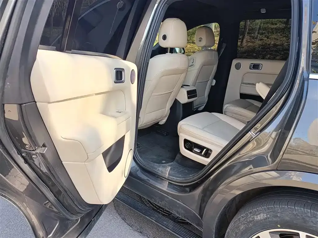 Li Auto L8 2023 из CN, фото 2