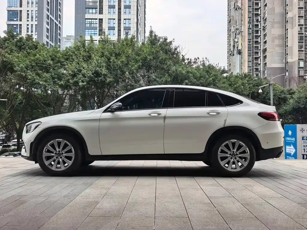 Mercedes-Benz GLC Coupe — фото 10