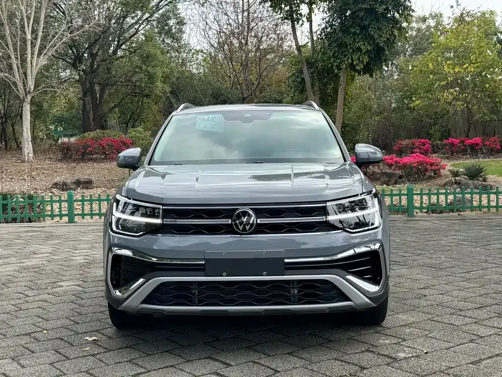 Volkswagen Tharu — фото 4