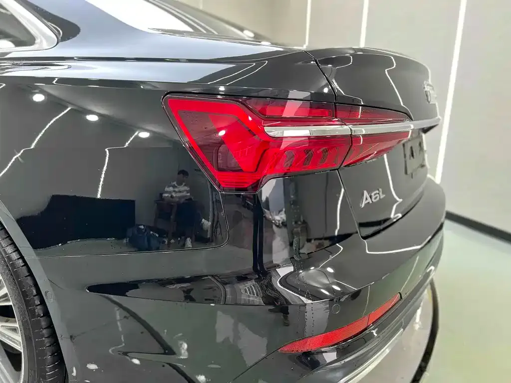 Audi A6L 2021 из CN, фото 7