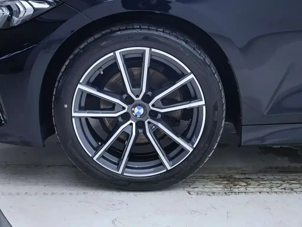 BMW 3 Series — фото 10