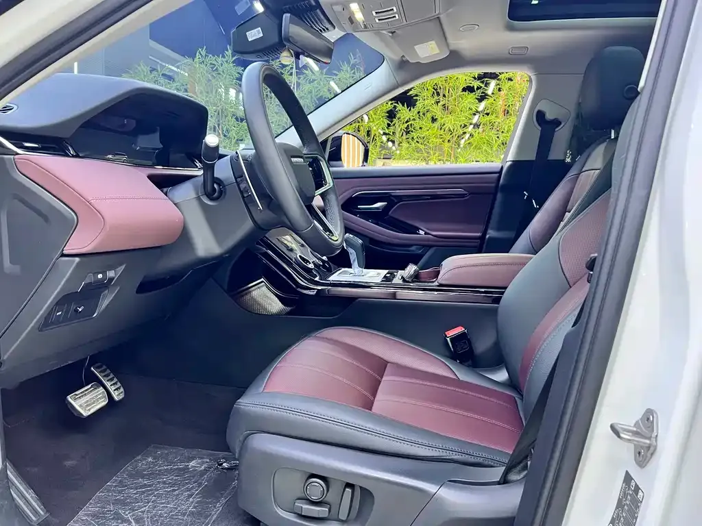 Land Rover Evoque — фото 9