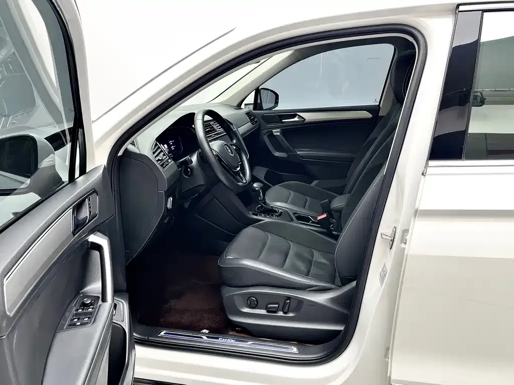 Volkswagen Tiguan L New Energy 2021 из CN, фото 9