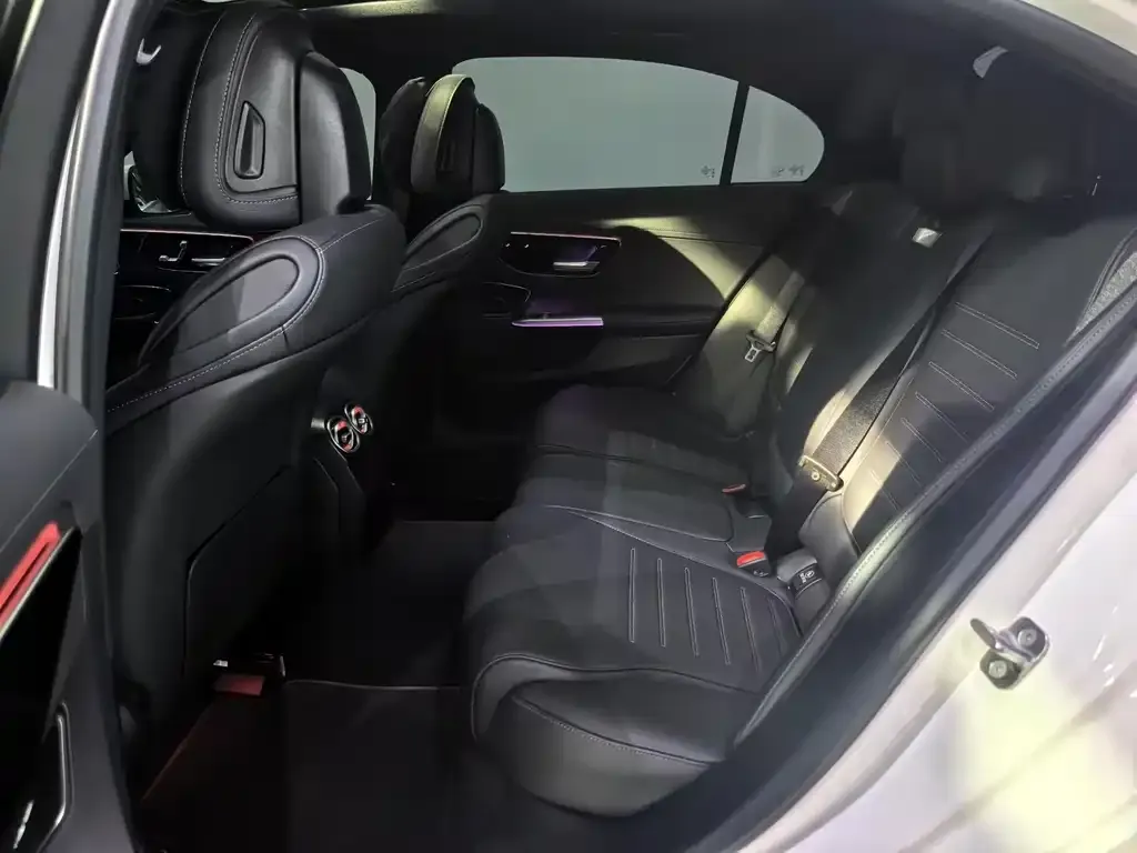 Mercedes-Benz C-Class New Energy 2024 из CN, фото 3