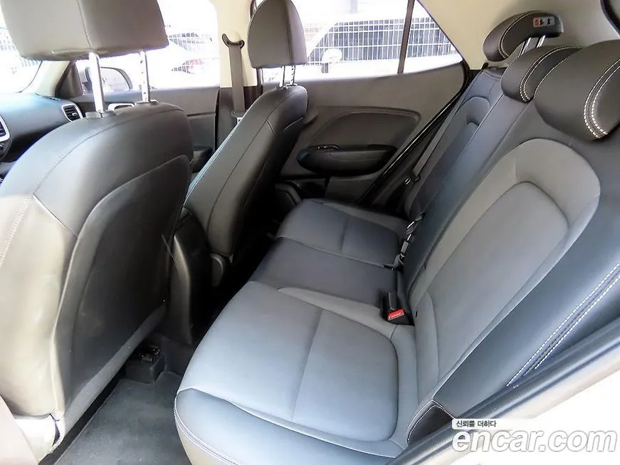 Hyundai Venue 2021 из KR, фото 7
