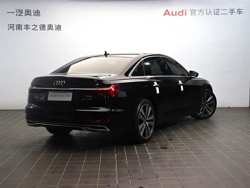 Audi A6L 2023 из CN, фото 9