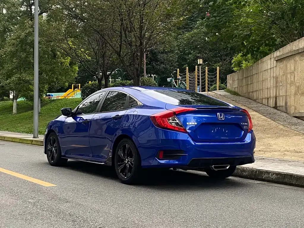 Honda Civic 2022 из CN, фото 3