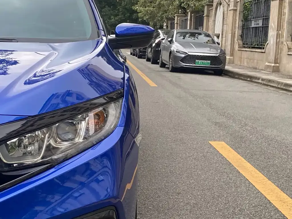 Honda Civic 2022 из CN, фото 5