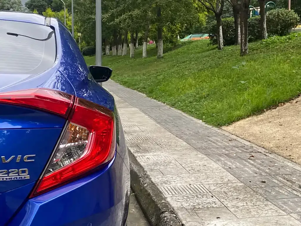 Honda Civic 2022 из CN, фото 4