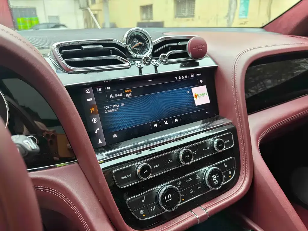 Bentley Bentayga 2021 из CN, фото 5