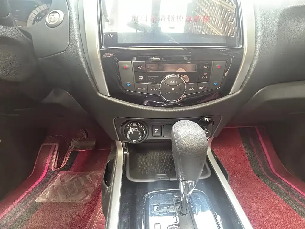 Nissan Terra — фото 2