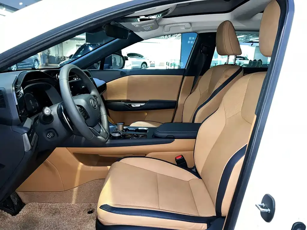 Lexus RZ 2023 из CN, фото 7