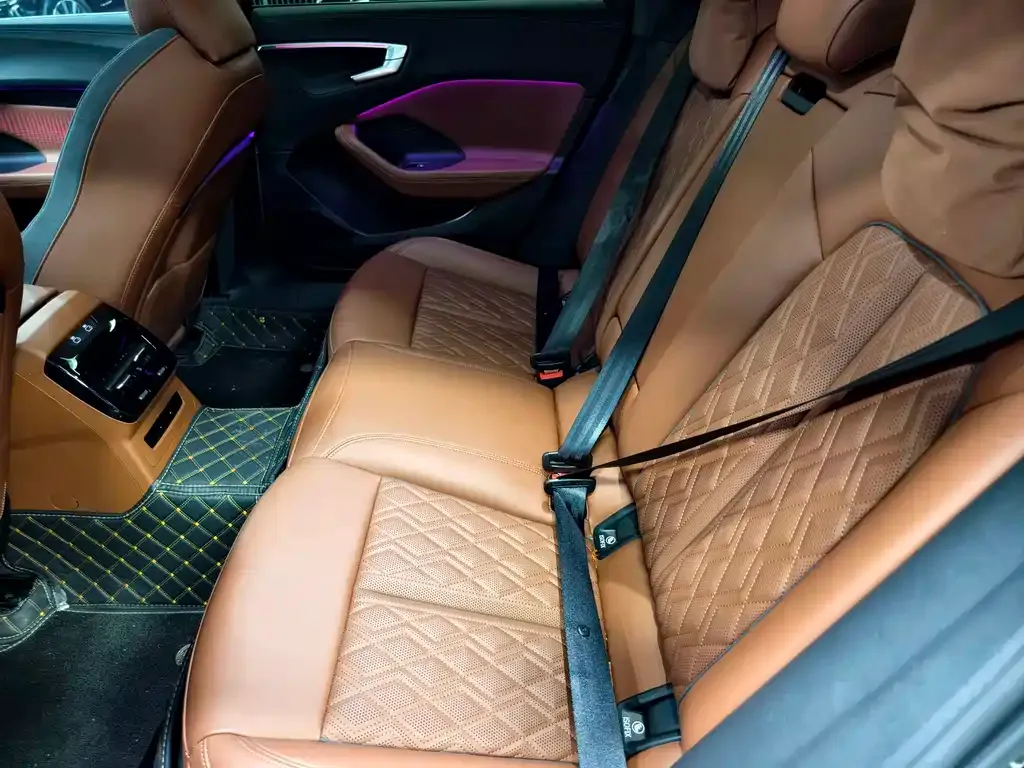 Audi A5L 2025 из CN, фото 9